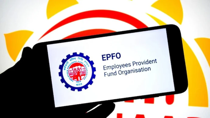 epfo-024053508-16x9_0 EPFO 8.25 interest credit FY26